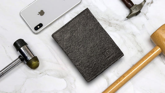 mens slim bifold wallet